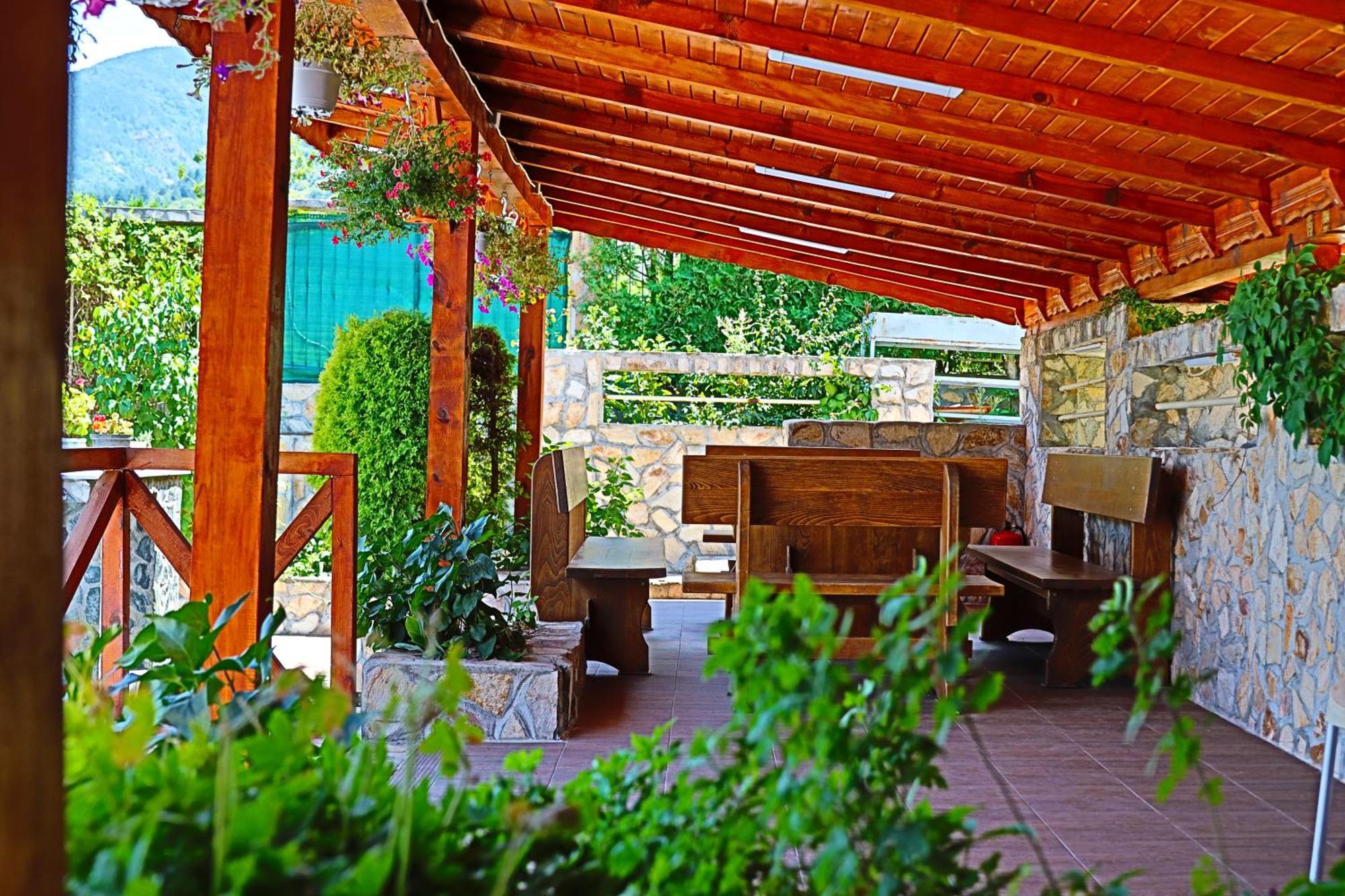 Holiday House Kubrat Sapareva Banya ภายนอก รูปภาพ