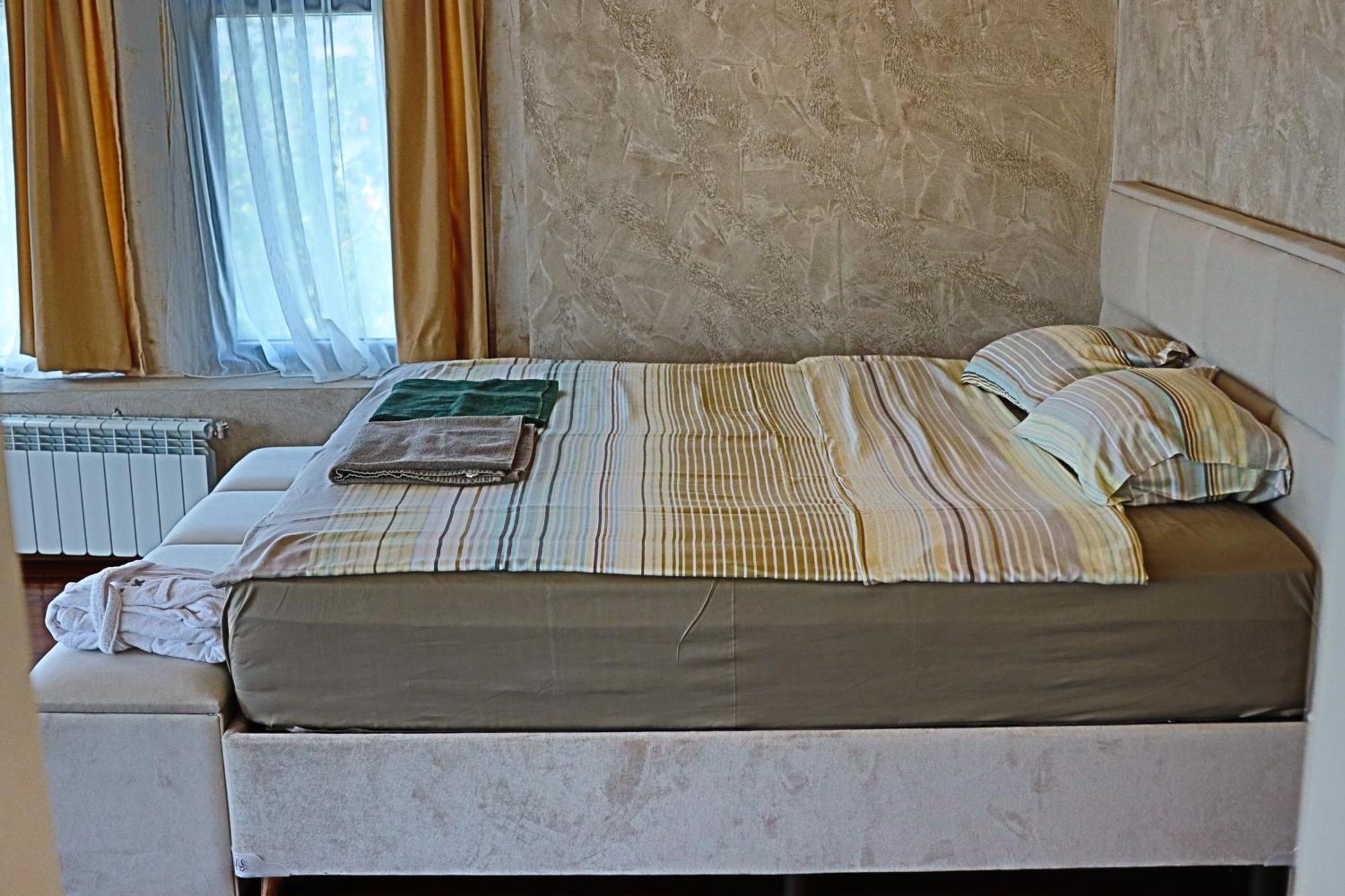 Holiday House Kubrat Sapareva Banya ภายนอก รูปภาพ