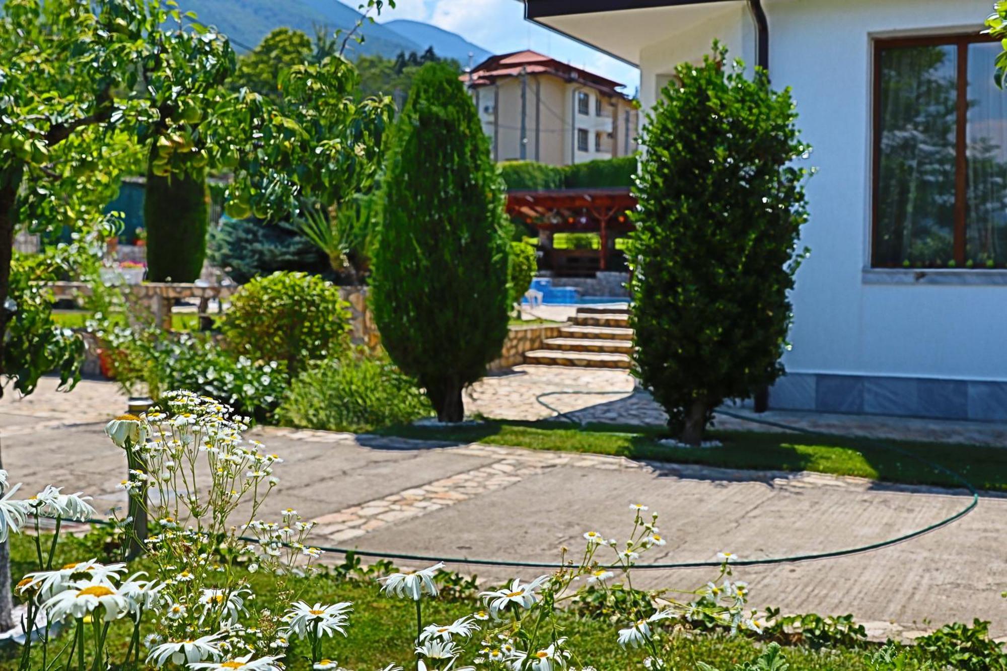 Holiday House Kubrat Sapareva Banya ภายนอก รูปภาพ