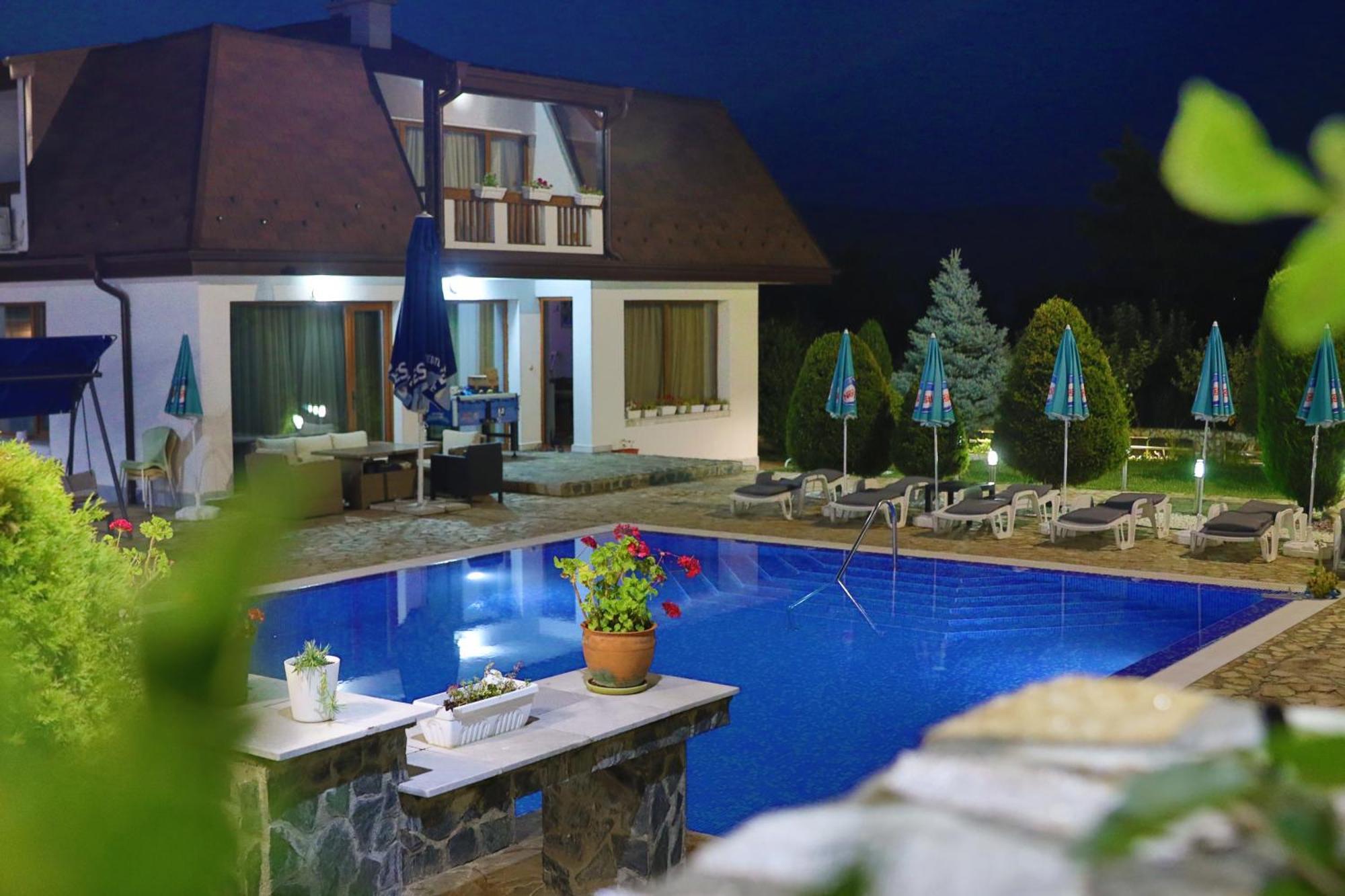 Holiday House Kubrat Sapareva Banya ภายนอก รูปภาพ