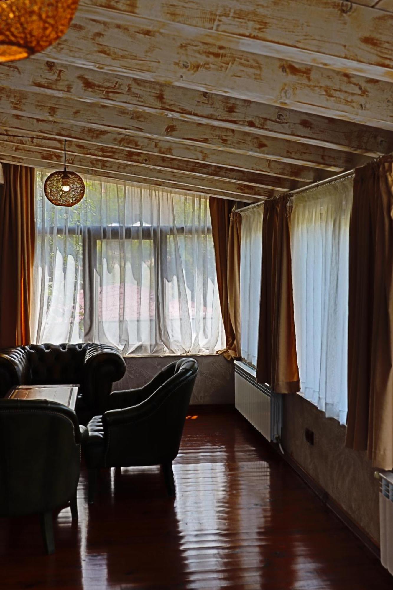 Holiday House Kubrat Sapareva Banya ภายนอก รูปภาพ